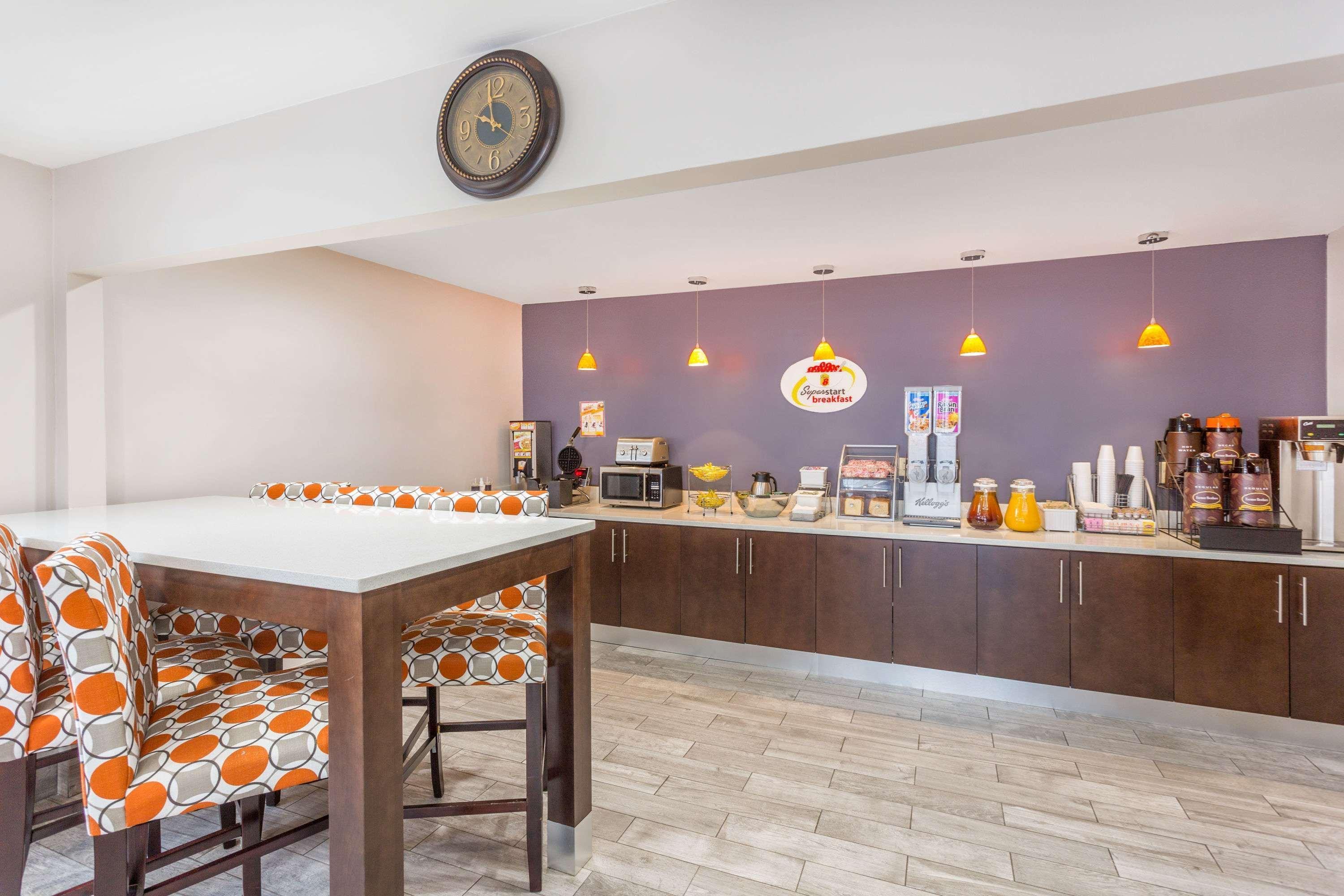 Super 8 By Wyndham Locust Grove Μοτέλ Εξωτερικό φωτογραφία
