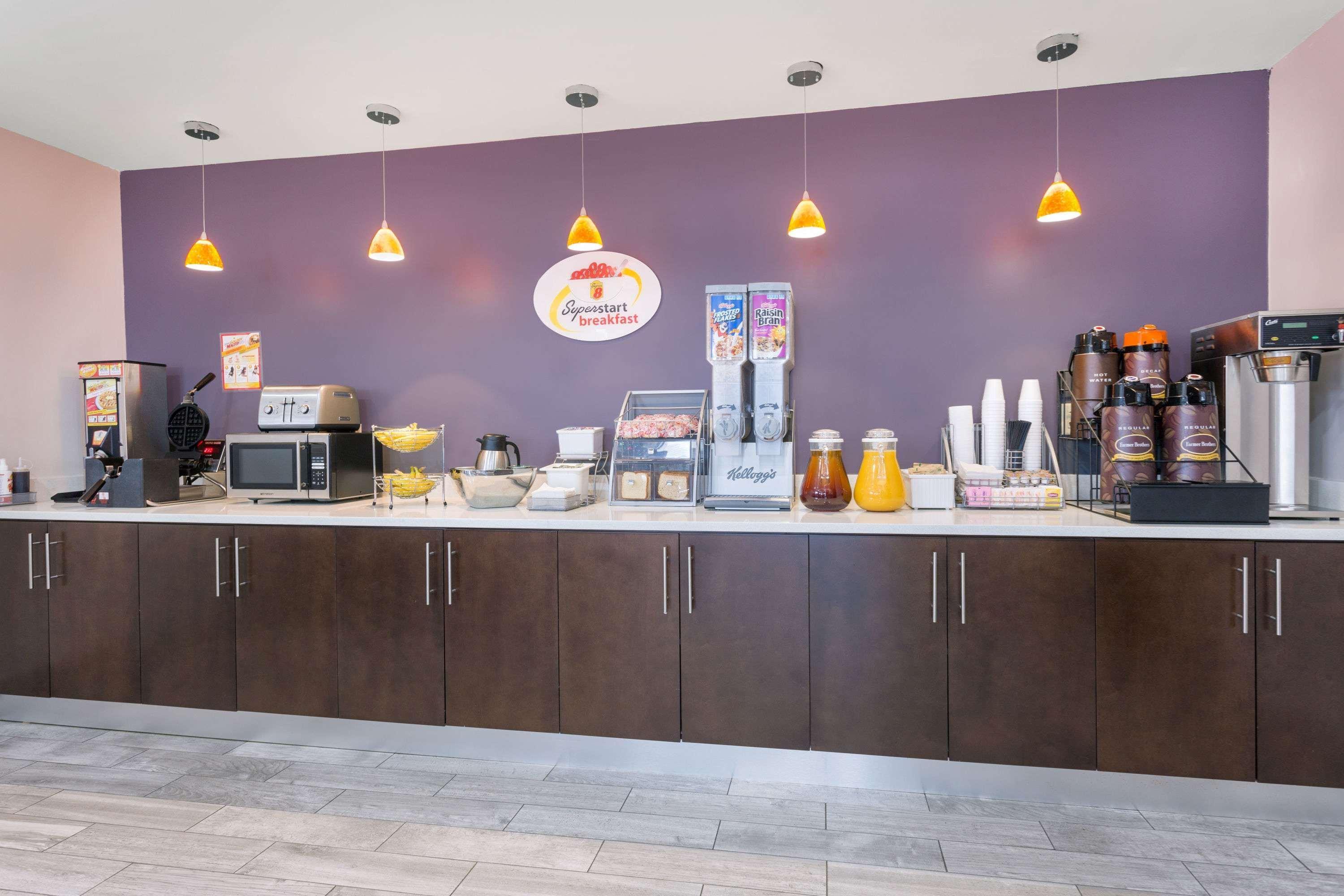 Super 8 By Wyndham Locust Grove Μοτέλ Εξωτερικό φωτογραφία